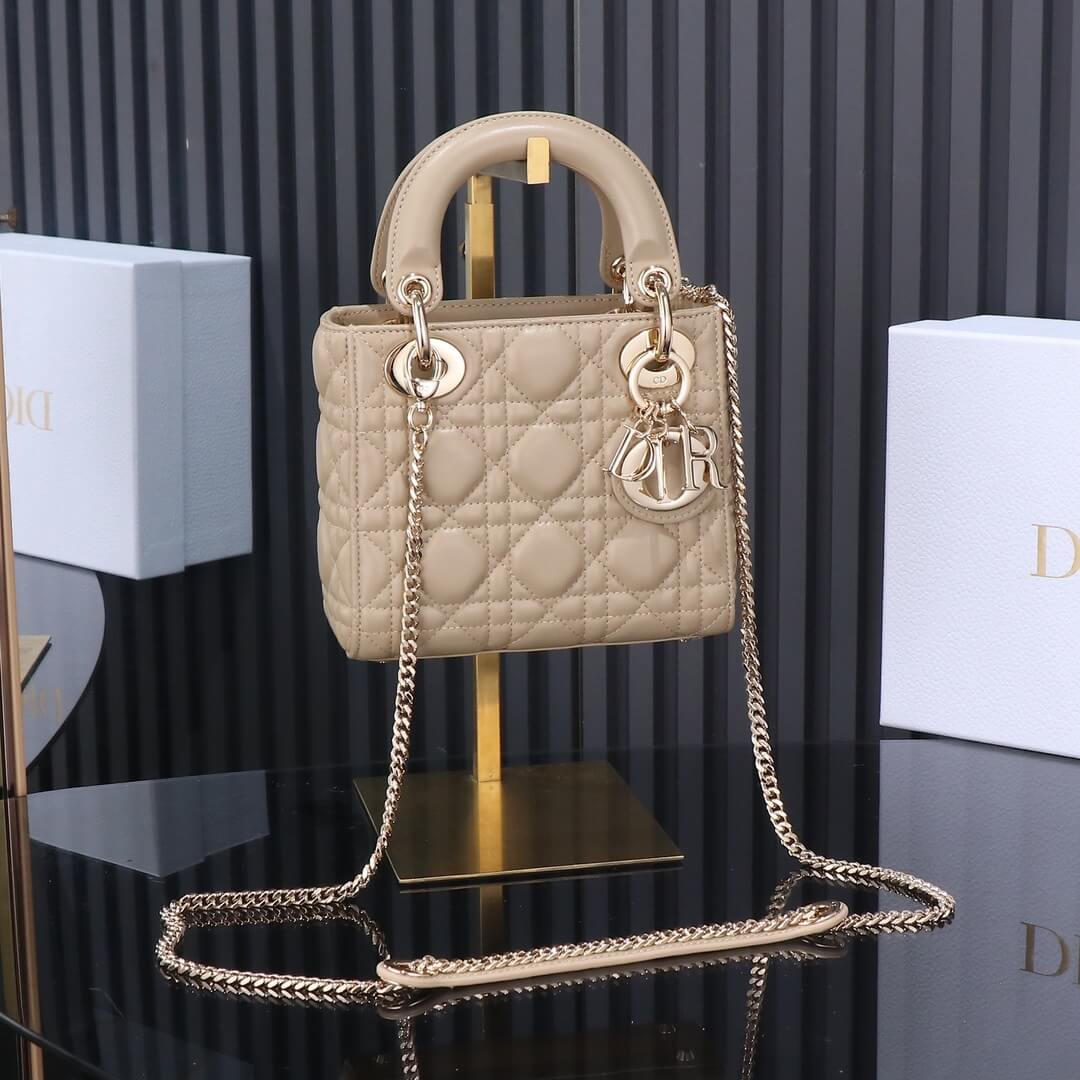 Mini Lady Dior Bag High-end grade - Image 2