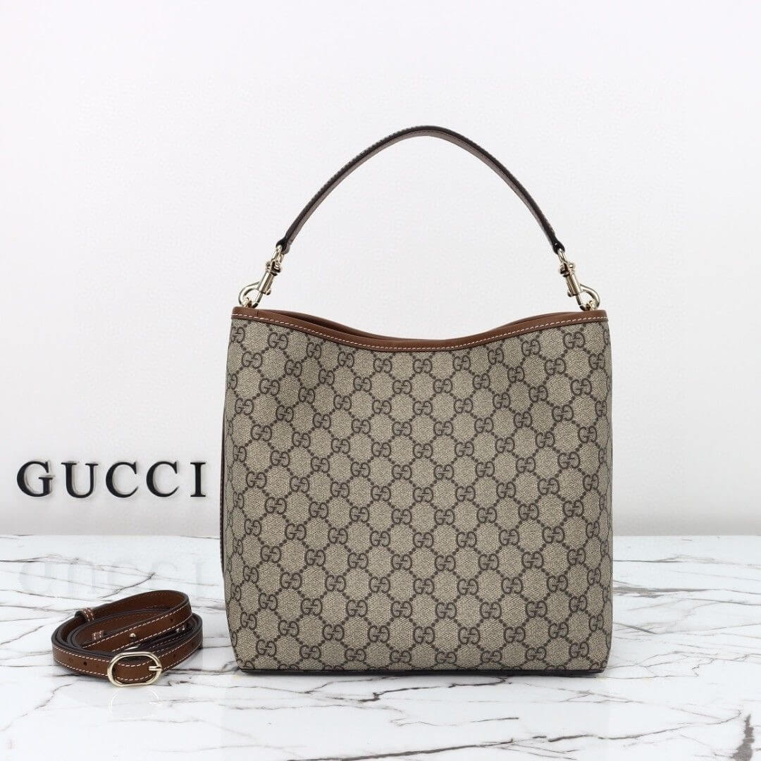 GG Emblem small shoulder bag - Image 4