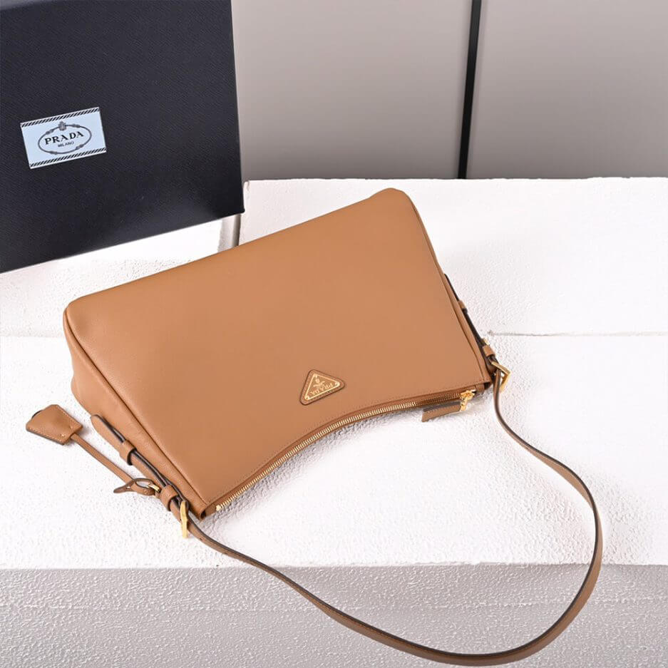 Prada Aimee large leather shoulder bag - Image 6
