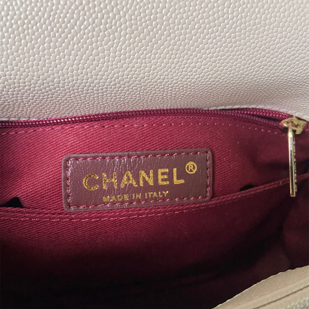White Chanel Coco handle flap shoulder bag PM - Image 7