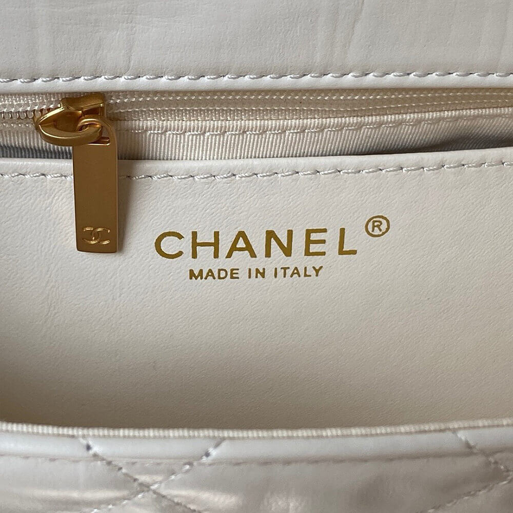 White CHANEL MINI FLAP - Image 7